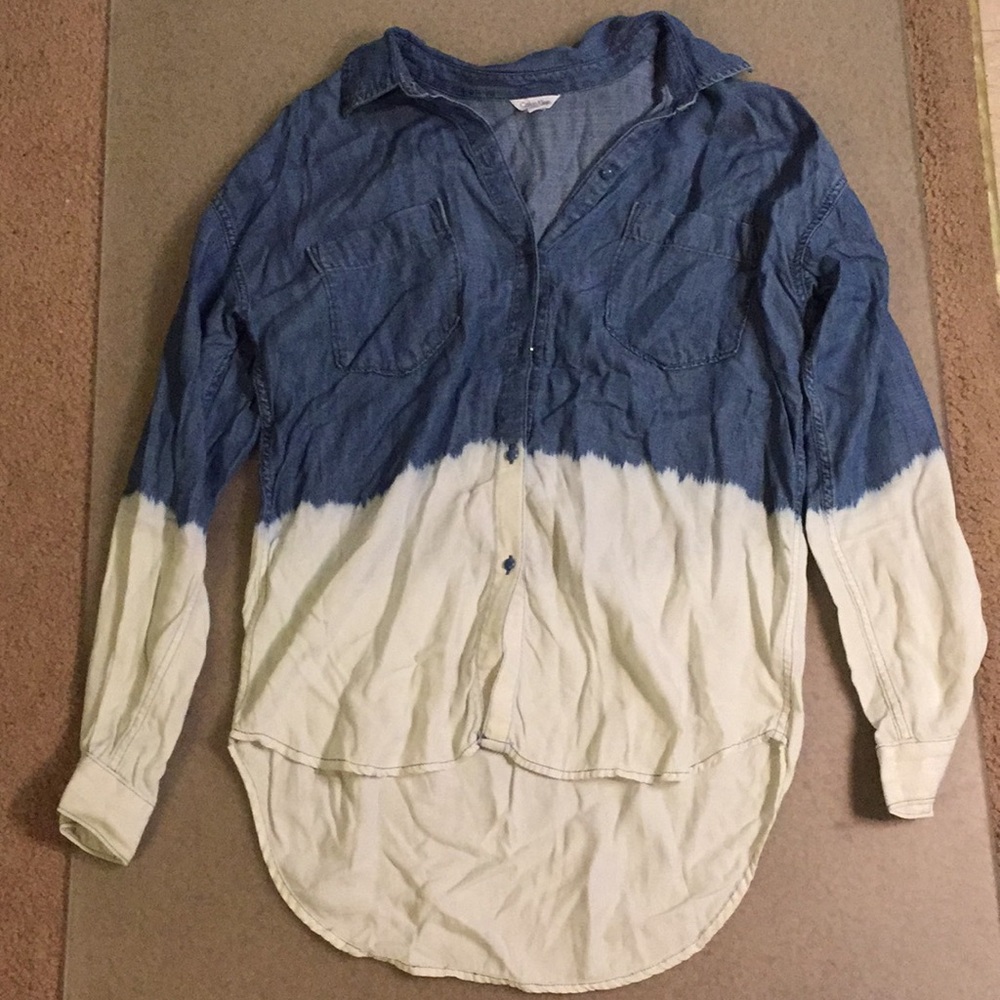 Blue and white tailed button down shirt